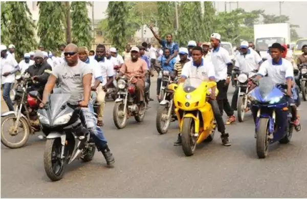 Charlyboy, others protest against corruption, block entrance to NASS(PHOTOS)